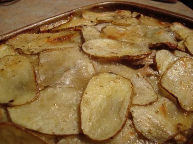 Ham and Potato Casserole. Photo by um-um-good