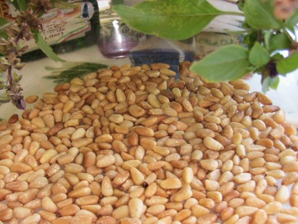 Microwave-Toasted Nuts. Photo by BecR