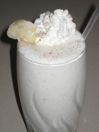 Banana Smoothies. Photo by DeeVaFoodie