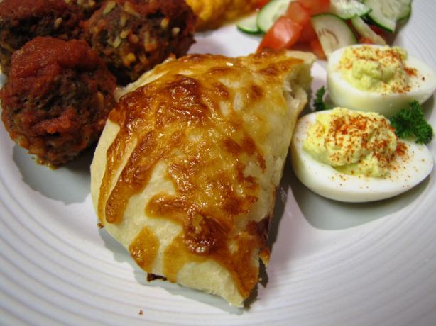 Mana'eesh (J)gibneh - Cheese Pastries. Photo by loof