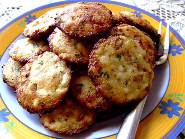Savoury Ricotta Snacks. Photo by Zurie