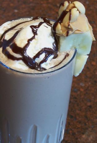 Nutty Chocolate Banana Shake. Photo by Rita~