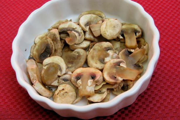 Tipsy Fat-Free Microwave -Sauteed Mushrooms. Photo by lazyme