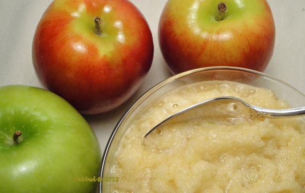 Raw Applesauce. Photo by Debbwl