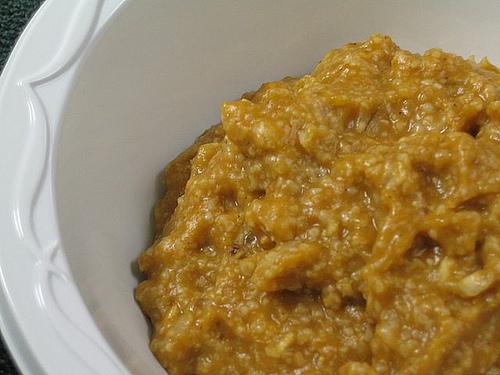 Healthy Pumpkin Pie Oatmeal. Photo by brokenburner