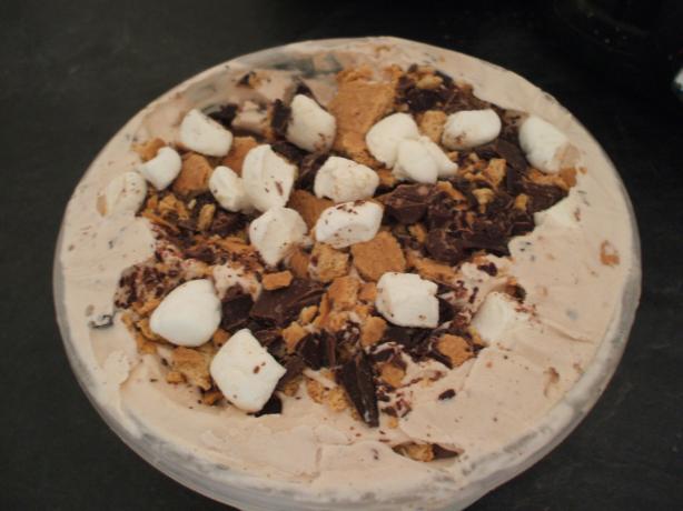 S'mores Ice Cream (Homemade). Photo by GotBoxer?