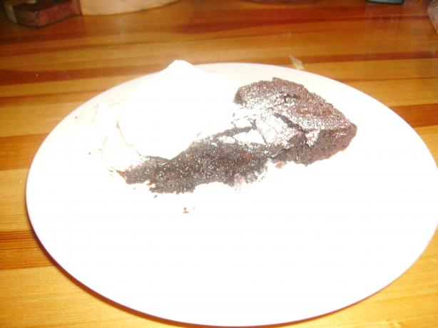 Kladdkaka. Photo by Selleri