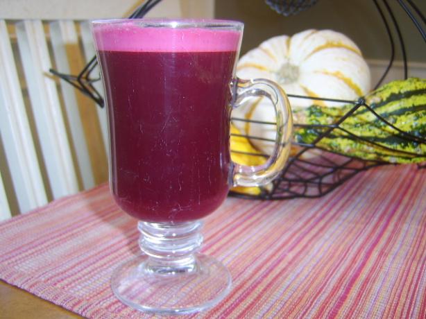 Carrot Beet Juice. Photo by LifeIsGood