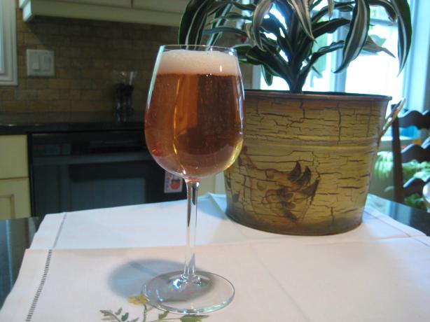 Raspberry Beer & Champagne Cocktail. Photo by Chouny