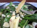 Spinach & Green Apple Salad. Photo by Rinshinomori