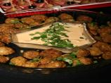 Spicy Peanut Balls With Satay Sauce