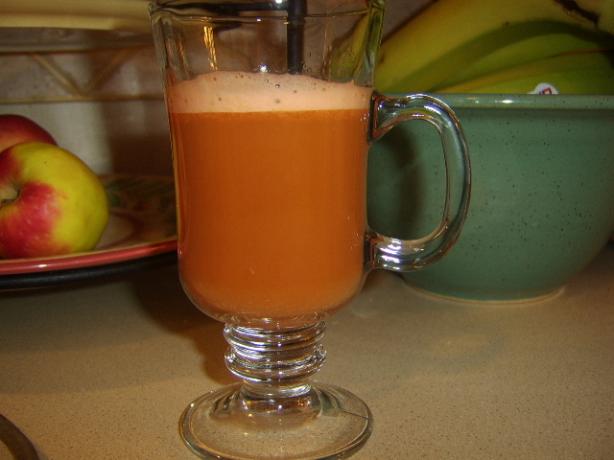 Carrot Cucumber Juice. Photo by LifeIsGood