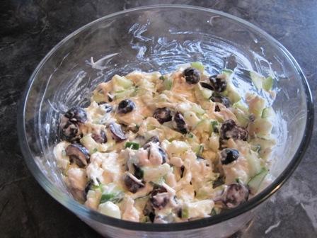 Hg's Sweet 'n Chunky Chicken Salad - Ww Points = 3. Photo by xflisa