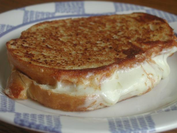 Extra Cheesy Grilled Cheese. Photo by mailbelle