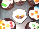 Easy Mummy Cupcakes. Photo by Nado2003