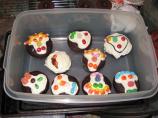 Easy Monster Cupcakes. Photo by Nado2003