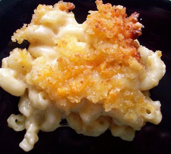 Baked Macaroni With Three Cheeses. Photo by diner524