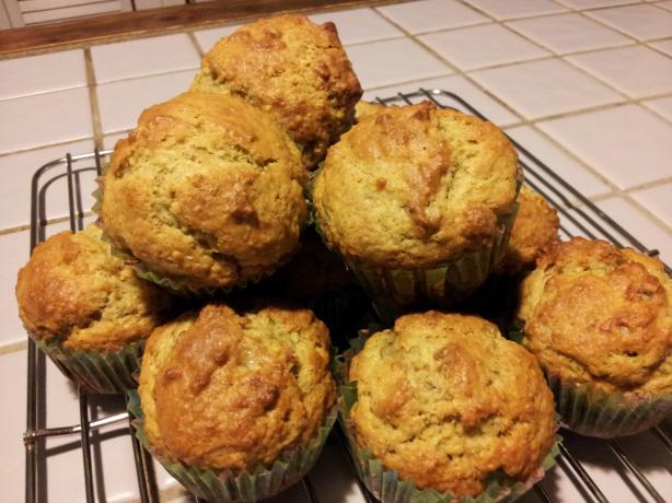 Vegan Banana-Nut Muffins. Photo by Steph0084
