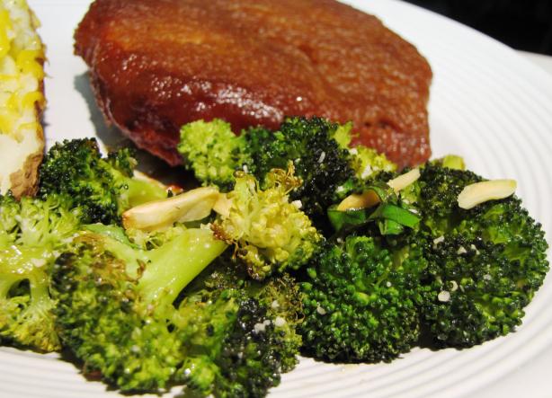 Parmesan-Roasted Broccoli(Ina  Garten). Photo by loof
