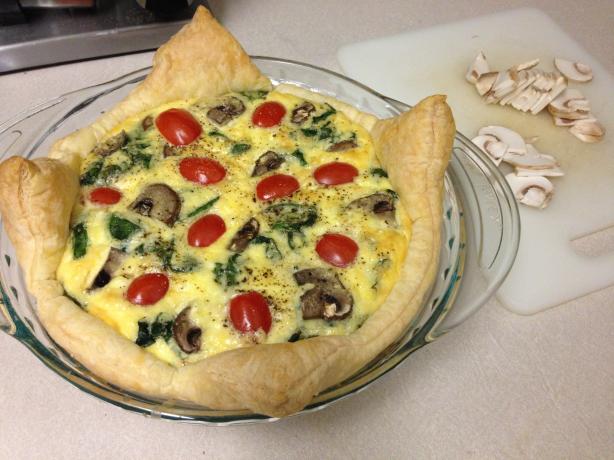 Spinach, Tomato and Feta Quiche. Photo by lovelysoulthief