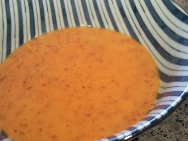 V8 Velvety Tomato-Cheddar Soup. Photo by Coasty