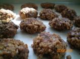 Peanut Butter and Chocolate Chip Rice Krispies Balls