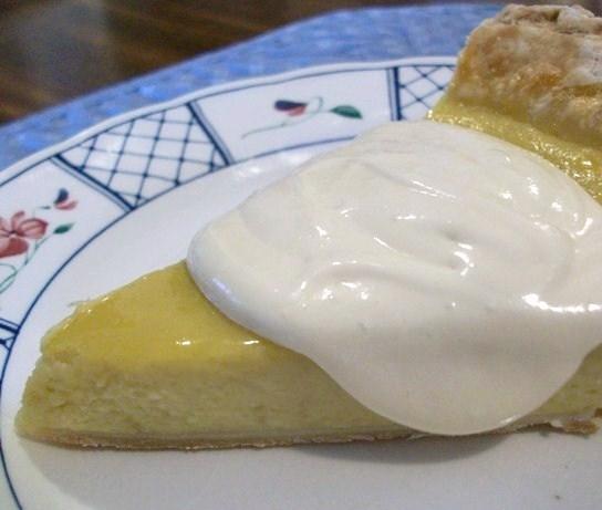 Mango Custard Tart. Photo by 2Bleu