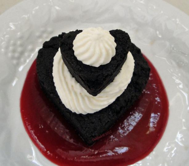 Raspberry Sauce. Photo by Debbwl