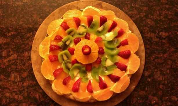 Festive Dessert Pizza. Photo by 2193137402