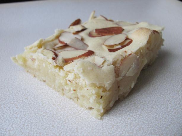 Almond Bars. Photo by under12parsecs