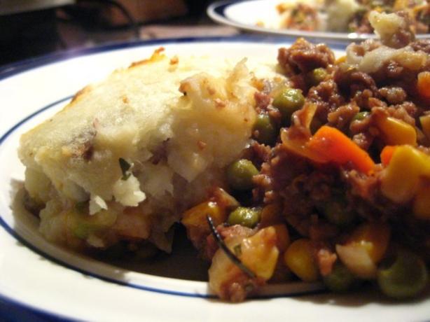 Vegan Shepherd's Pie. Photo by tendollarwine