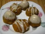 Pumpkin Walnut Cookies With Caramel Cream Cheese Frosting. Photo by caffeine junkie