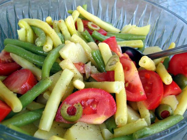 Vegan Salad Nicoise. Photo by Dreamer in Ontario