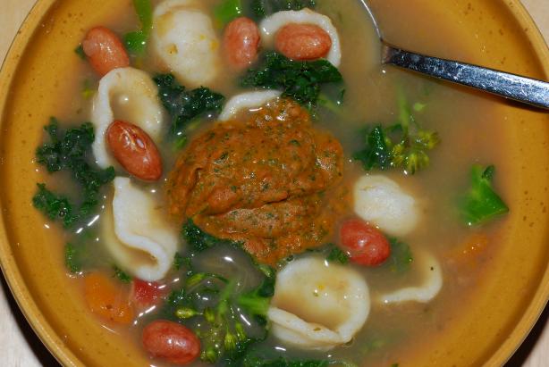 Amy Scattergood's Cranberry Bean, Lacinato Kale and Pasta Soup. Photo by Katzen