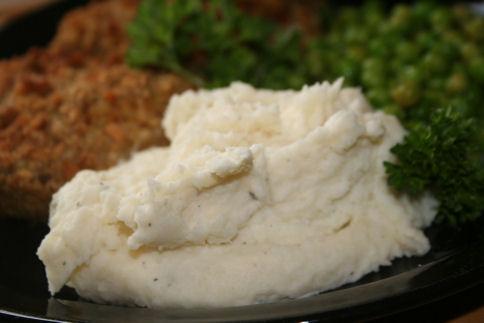 Creamy Ranch Mashed Potatoes (Make Ahead Option). Photo by ~Nimz~