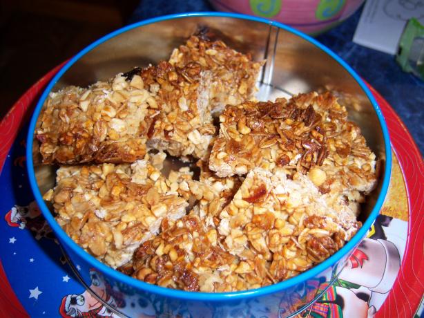 Easy Oat Slice. Photo by **Mandy**