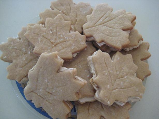 Maple Leaf Sandwich Cookies. Photo by Chef Denitomi
