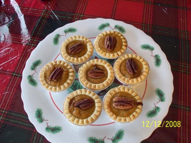Petite Pumpkin Toffee Tarts. Photo by Dotty2