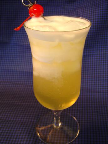 Tropical Champagne. Photo by Sue Lau