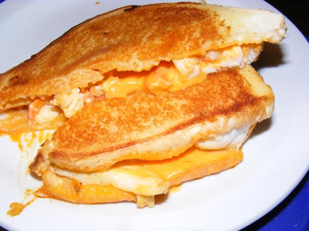 Perfect Grilled Crayfish (Lobster) Sandwich. Photo by Sara 76