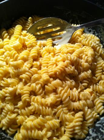 Just Like California Pizza Kitchen Mac & Cheese. Photo by Taralli