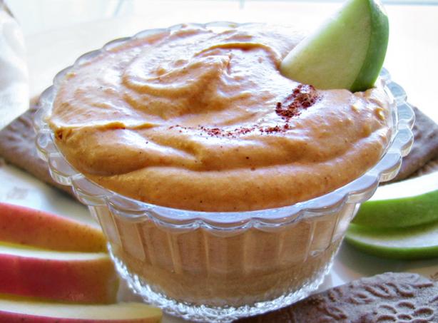 Autumn Creamy Pumpkin Pie Dip. Photo by BecR