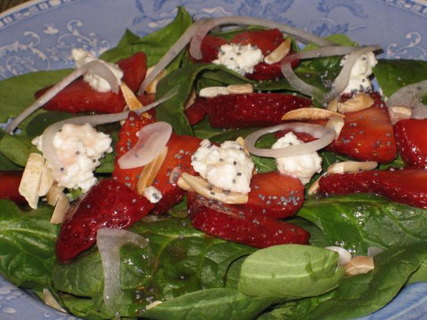 Sharon's Spinach/Strawberry Salad. Photo by BarbryT