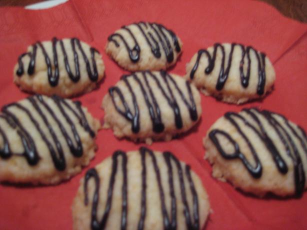Gluten-Free & Dairy-Free Coconut Cookies. Photo by Ewok