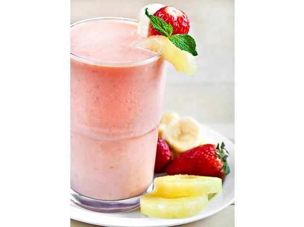 Strawberry Pineapple Banana Smoothie. Photo by Aaliyah's&Aaron'sMum