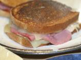 Sue's Reuben Sandwich. Photo by luvinlif2k