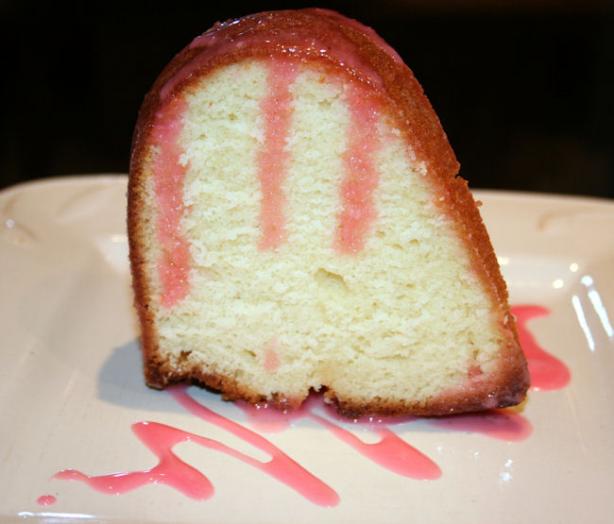 Karen's Sour Cream Pound Cake. Photo by **Tinkerbell**
