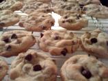 Classic Nestle Toll House Cookies. Photo by JOY1998