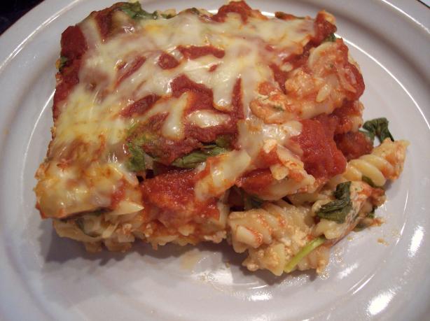 Spinach & Pasta Bake(2.5 Ww Points). Photo by Nif