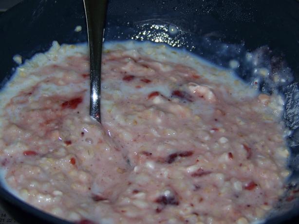 Oatmeal Base and Variations: Healthy & Low-Fat Oatmeal Guide. Photo by appliance queen